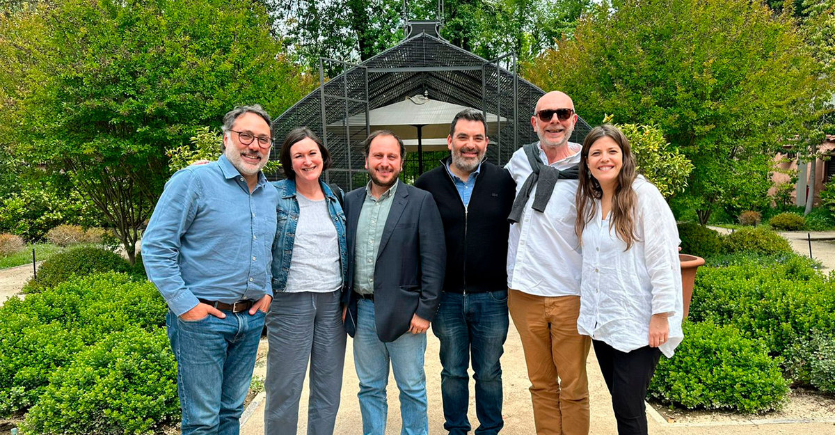 Wine experts from England and the United States visit Viña Concha y Toro to meet with our winemakers.